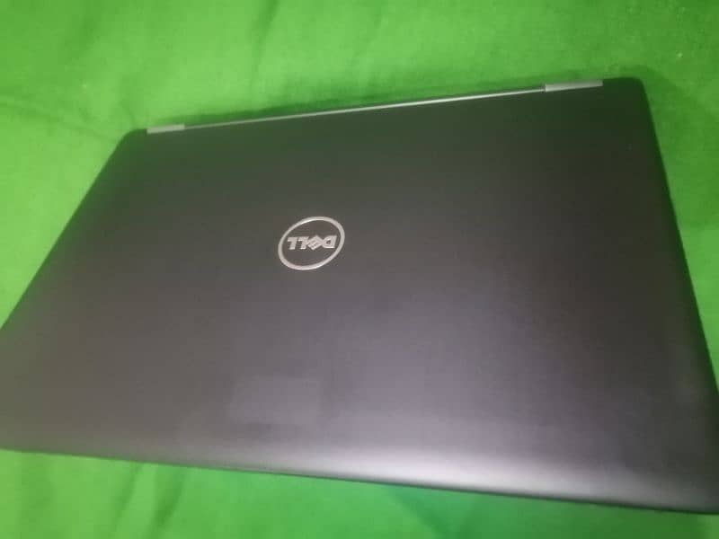 Dell 5480 i5 7th gen with touch screen 14