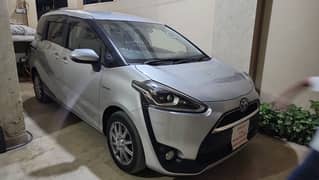 Toyota Sienta 2018