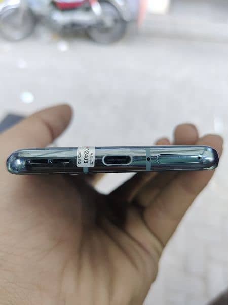 OnePlus 9pro 8 / 256 dual Sim pta 2