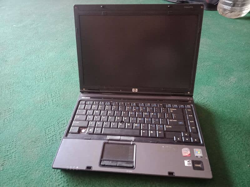 Laptop HP Core 2 Duo 1