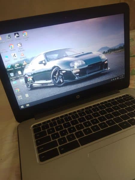 HP chromebook laptop for sale urgently 0