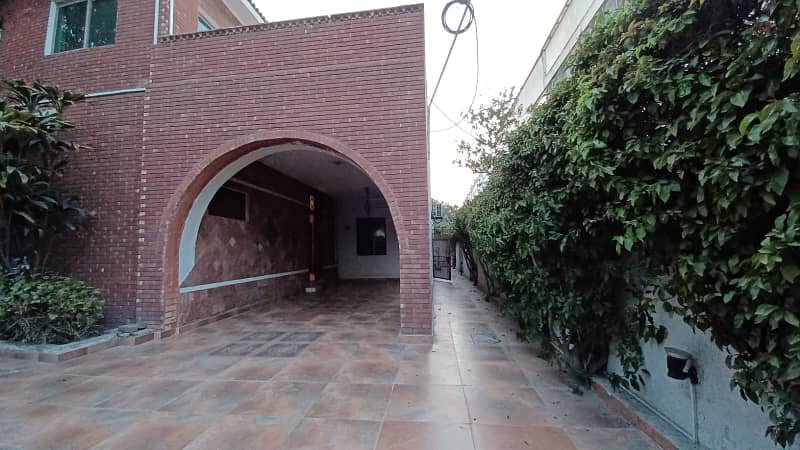 1 Kanal Furnished House For Rent in Sector E Phase 1 DHA Lahore 24