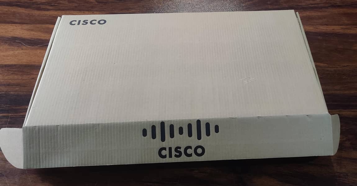 Cisco SG500-52 52-Ports Gigabit Manageable Switch (Open Box) 0