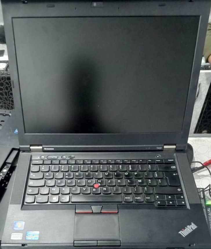 Lenovo Thinkpad core I 5 3rd Genration  T430 Laptop 0