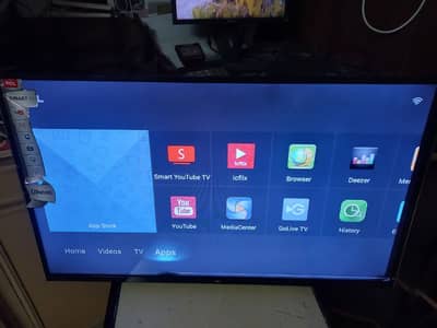 TCL 43"