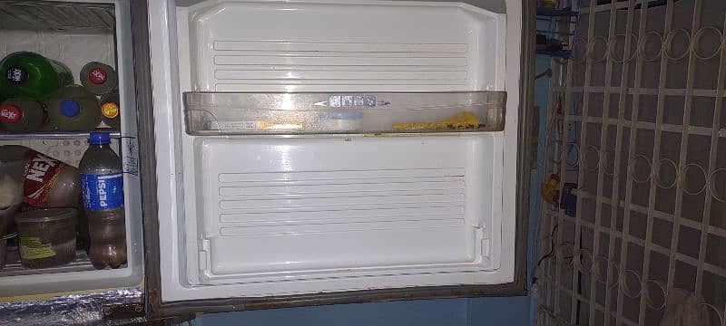 Dawlance Refrigerator For Sale 7
