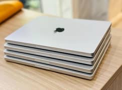 MacBook M1 Pro 2021 32GB Ram 512GB SSD slightly used fresh import