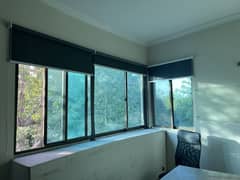 Gery Office blinds (7 total) 10/10 0