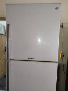 Pel refrigerator 16 cubic feet in mint condition.