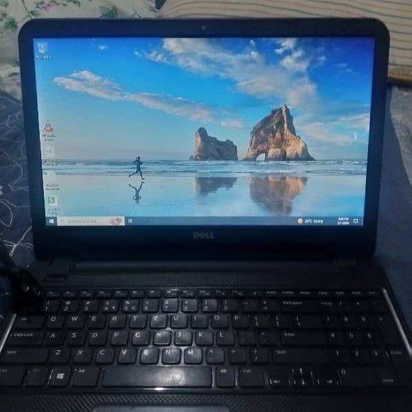 Dell laptop ram2 64 good condition second generation 0