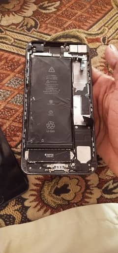 iPhone 7 plus dead mobile kisi ke paas ho sale karna chahe 03160042330