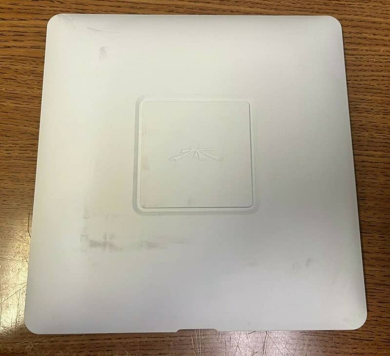 Ubiquiti UniFi AP AC Square Wireless Access Point Without Mount (USed) 1
