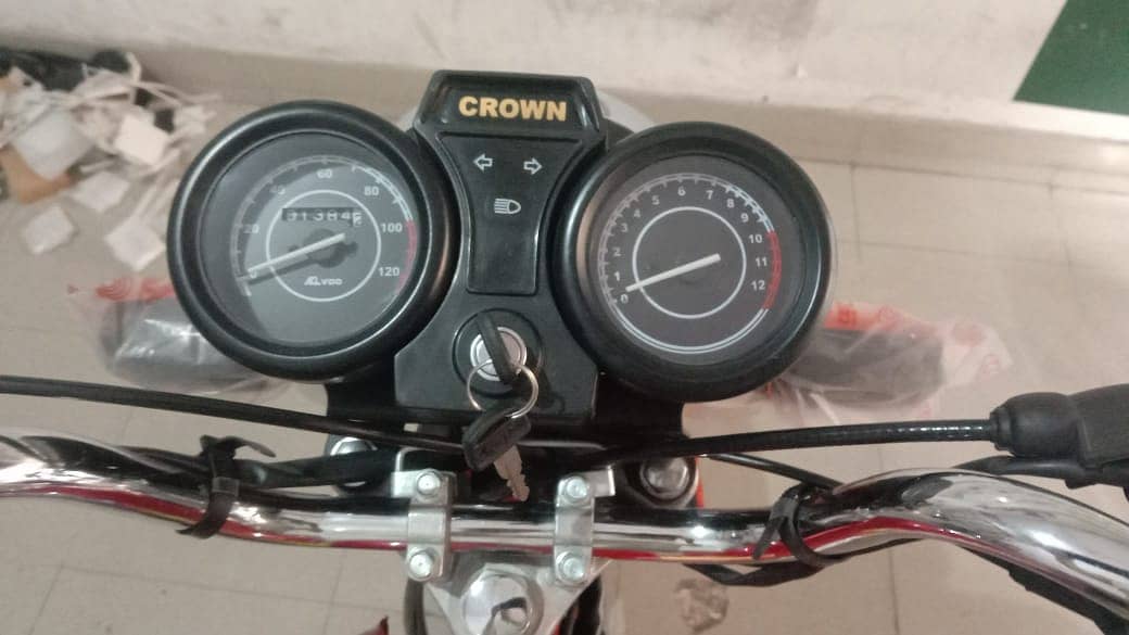 crown 100cc self start 1350km with alloy rim 1