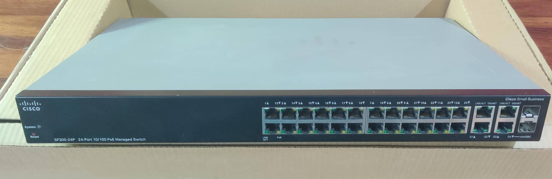Cisco SF-300- 24P 24-port 10/100 PoE Managed Gigabit Switch (Open Box) 4