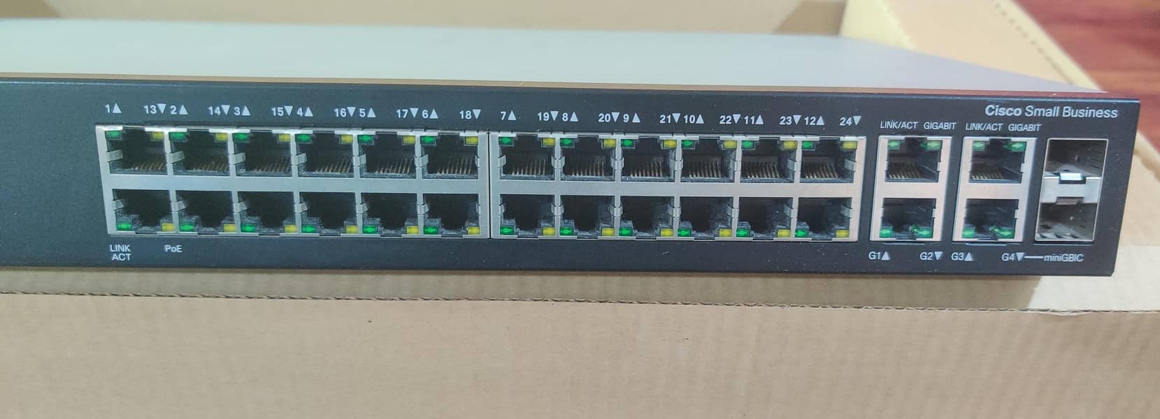 Cisco SF-300- 24P 24-port 10/100 PoE Managed Gigabit Switch (Open Box) 6
