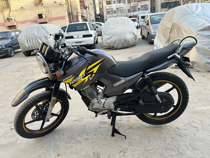 Yamaha YBR 125G 2019 for sale in excellent condition 1