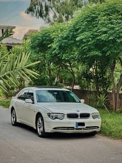 BMW 735i petrol sunroof full option