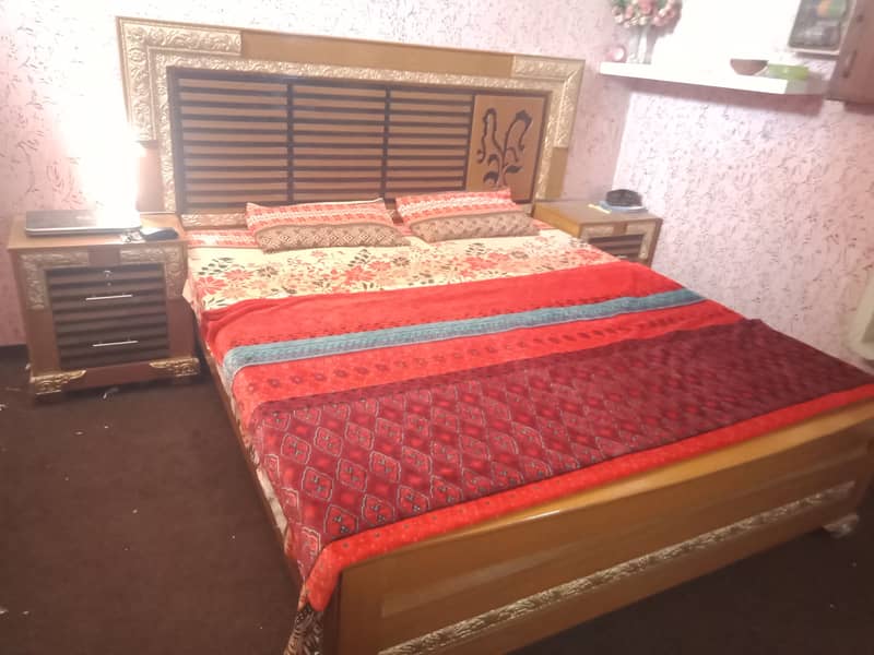 king size bed set with wardrobe +dressing+side table 1
