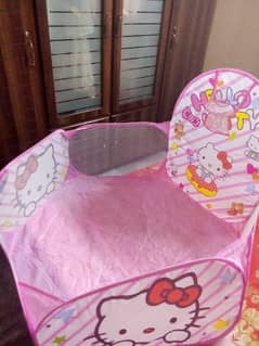 kids tent available in new condition