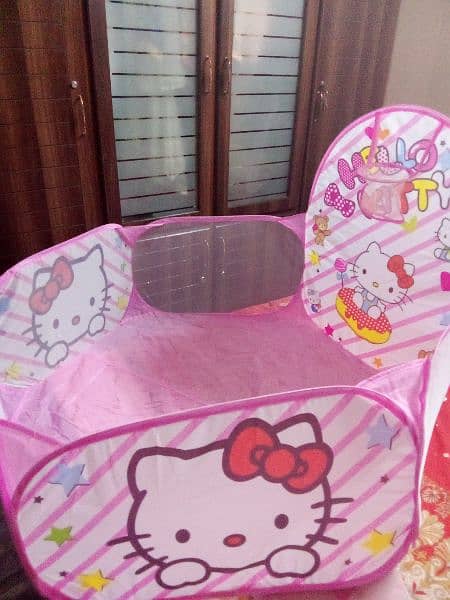 kids tent available in new condition 1