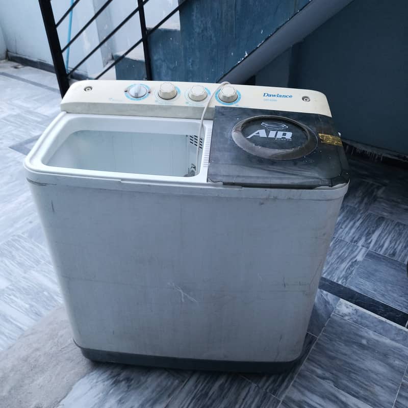 Dawlance washing machine with dryer 0