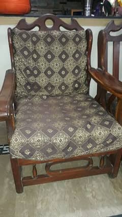 Pure woods sofa set good condition