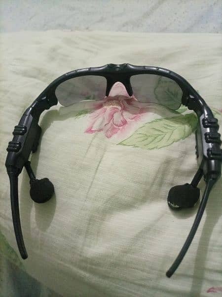 Bluetooth glasses 1