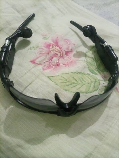 Bluetooth glasses 2