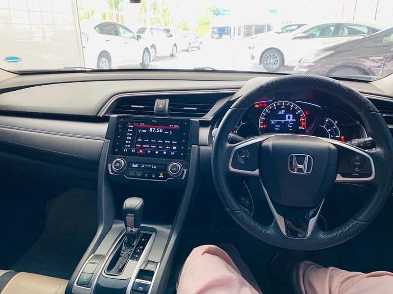 Honda Civic Oriel 2018 3