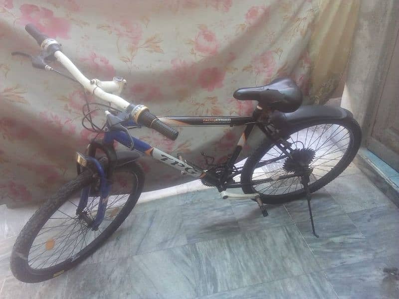 racing cycle with gear:rate 30k_ 30 thousand 0