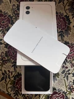 I Phone 11 pta approved with box