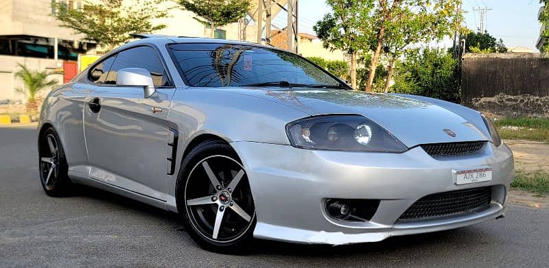 hyundai coupe sports car for sale 1