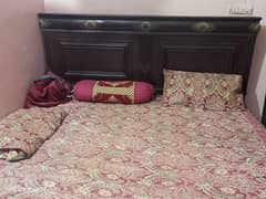Set of Double Bed With Singhar Table & Almirah