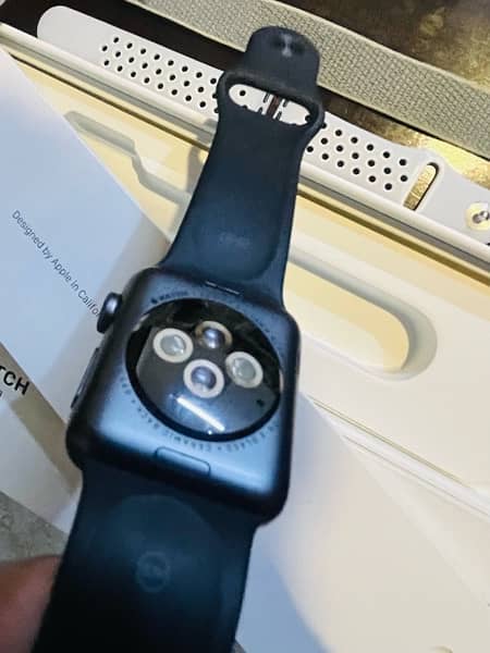 Apple watch series 3 in good condition 4