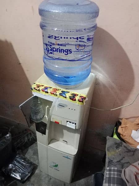 water dispenser plus refrigerator number 03005419328 4