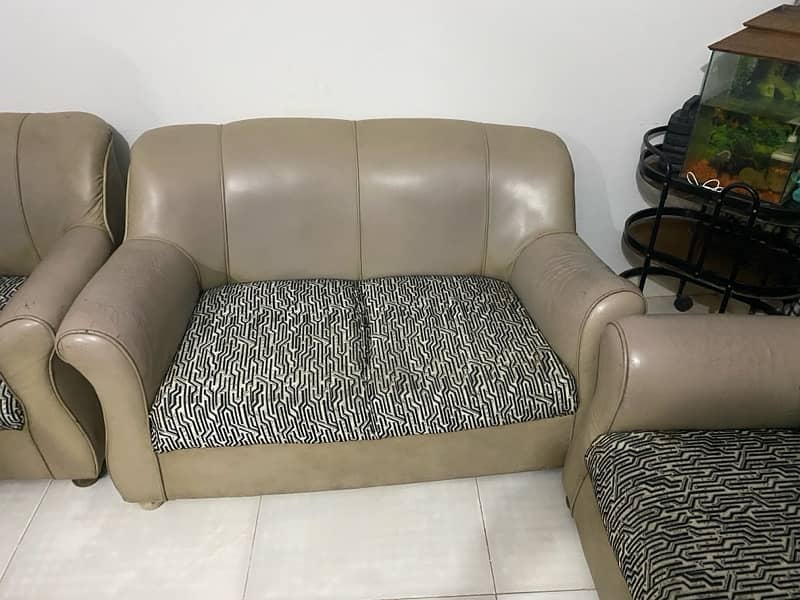6 seater sofa set with table new 2