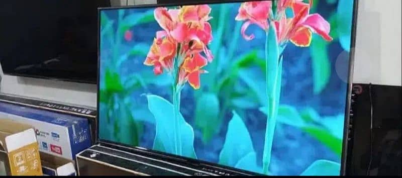 CRYSTAL CLASS 55 ANDROID LED TV SAMSUNG 03044319412 0
