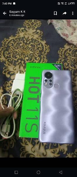 Infinix hot 11s for slae | Box and charger included 0