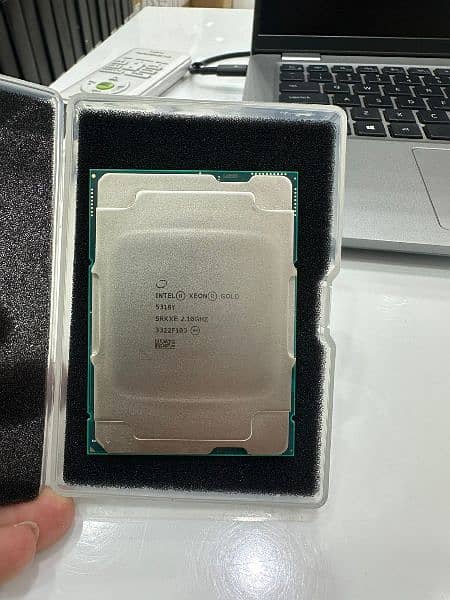 Intel Xeon Gold 5318Y Server CPU 1