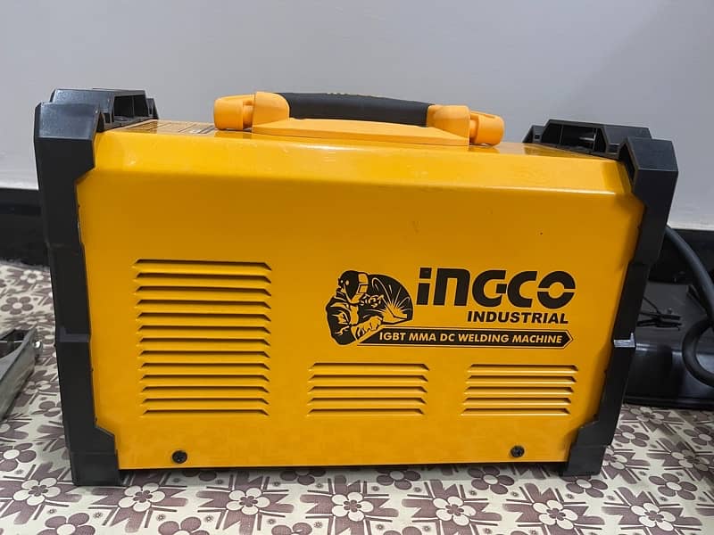 INGCO Inverter MAG/MIG/MMA/TIG Welding Machine 200A 4