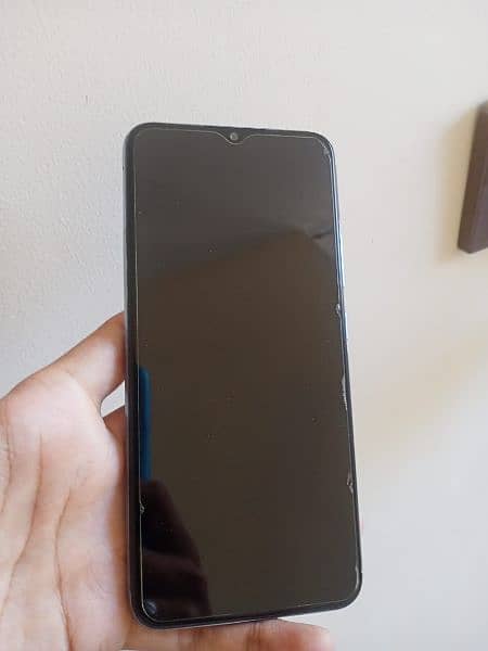 Realme c25s 4/128 in good condition no any single fault 1