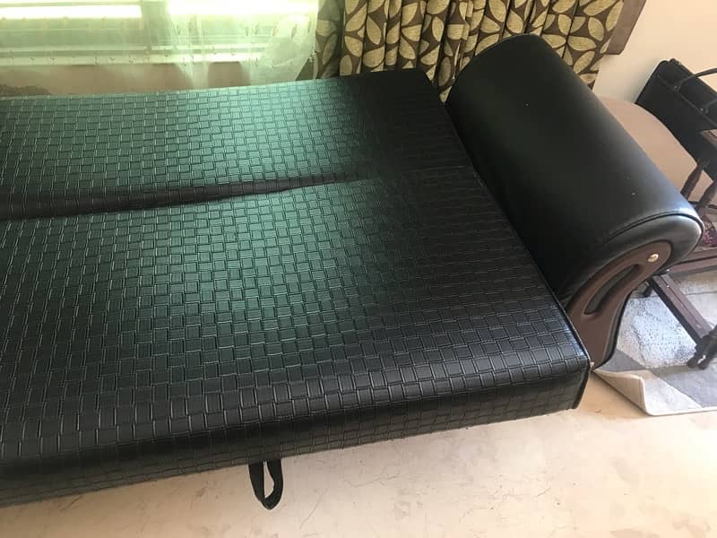 sofa kum Bed almost NEW black 2