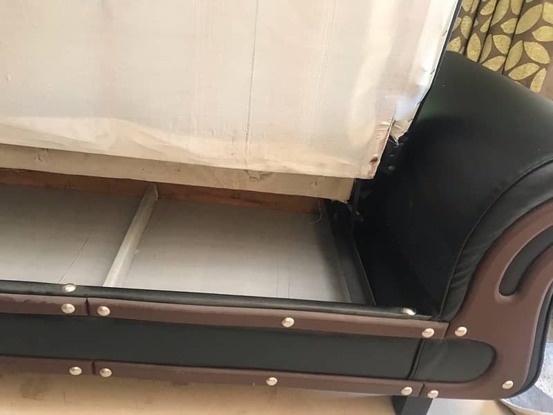 sofa kum Bed almost NEW black 3