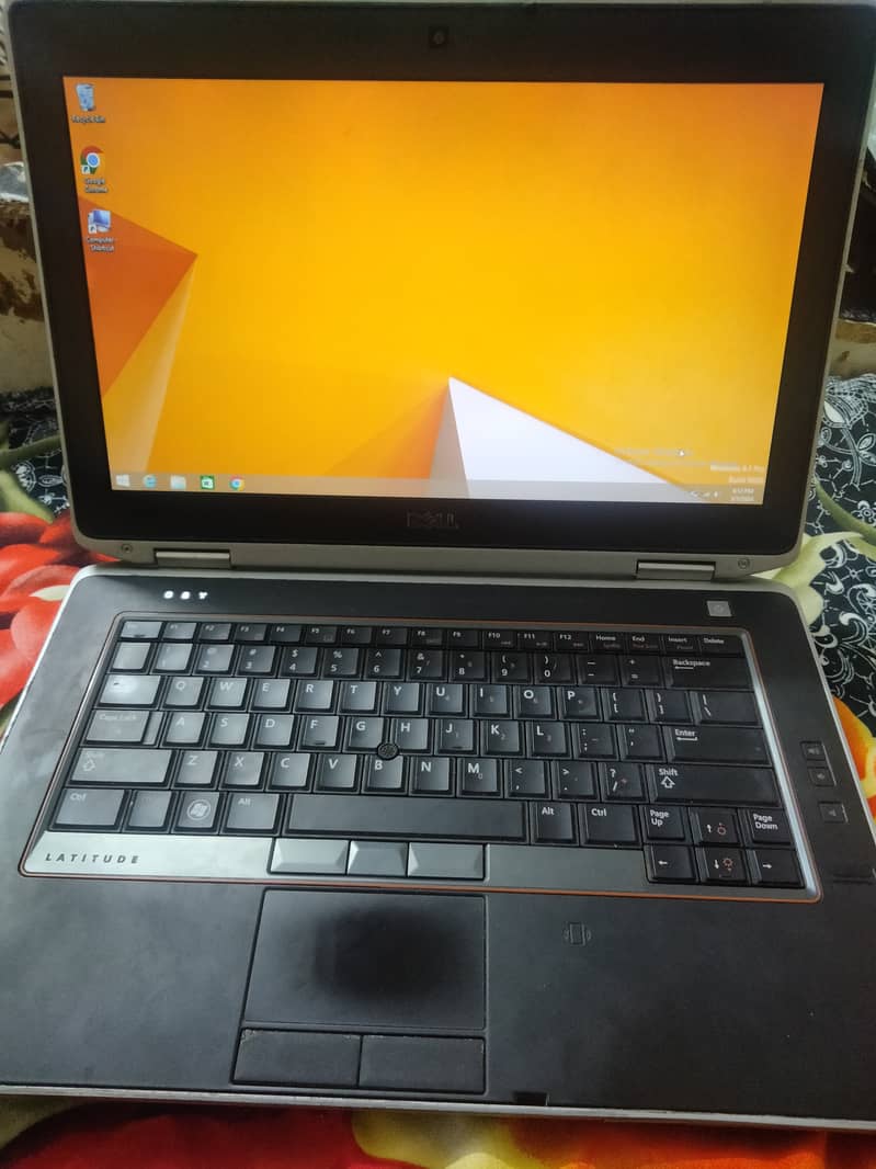 Dell laptop E6420 core i5 2nd gen 0