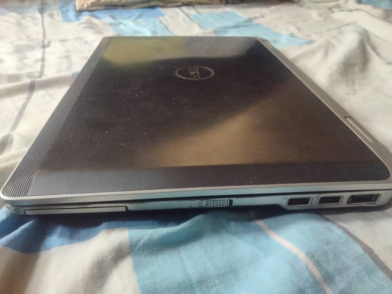 Dell laptop E6420 core i5 2nd gen 3