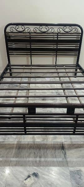 IRON BED FOR SALE 5/6 0
