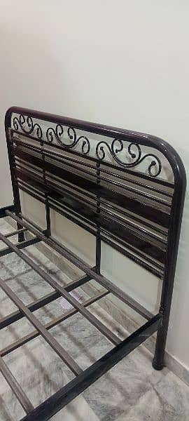 IRON BED FOR SALE 5/6 2