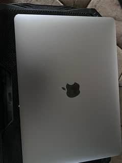Macbook Pro 2018 i5