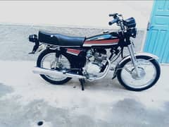 Honda 125 cc //0325/86/85/906/urgent for sale model 2003