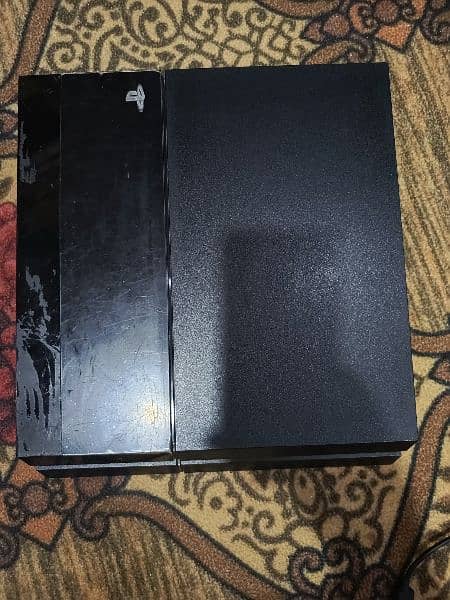 Selling my Jailbreak 9.0 PS4 Fat 1106 Console 1